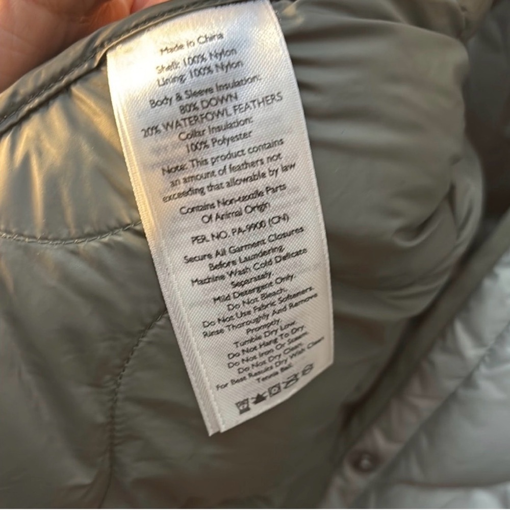 Eddie Bauer Women's Sage Green CirrusLite Jacket - Picture 4 of 4